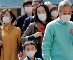 Is matcha tea lead free - Asian crowd wearing masks because of air quality